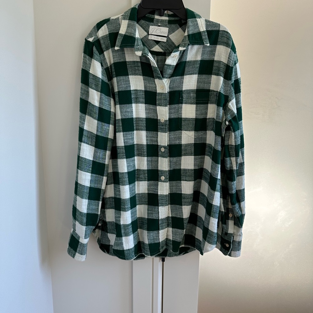 Green and White Plaid Button-Up Shirt